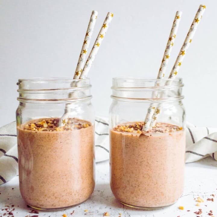Raw Chocolate Hazelnut Milkshake - flourishingkitchen.com